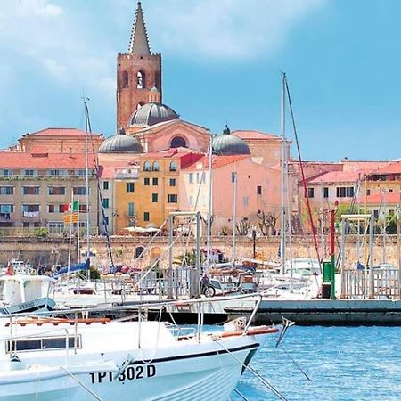 Casa Minorca Centro Storico Di Alghero Apartment Luaran gambar