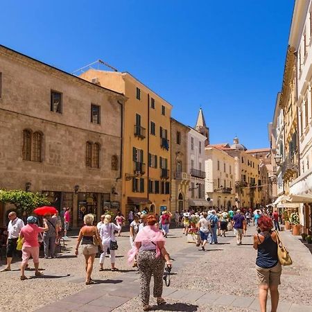 Casa Minorca Centro Storico Di Alghero Apartment Luaran gambar