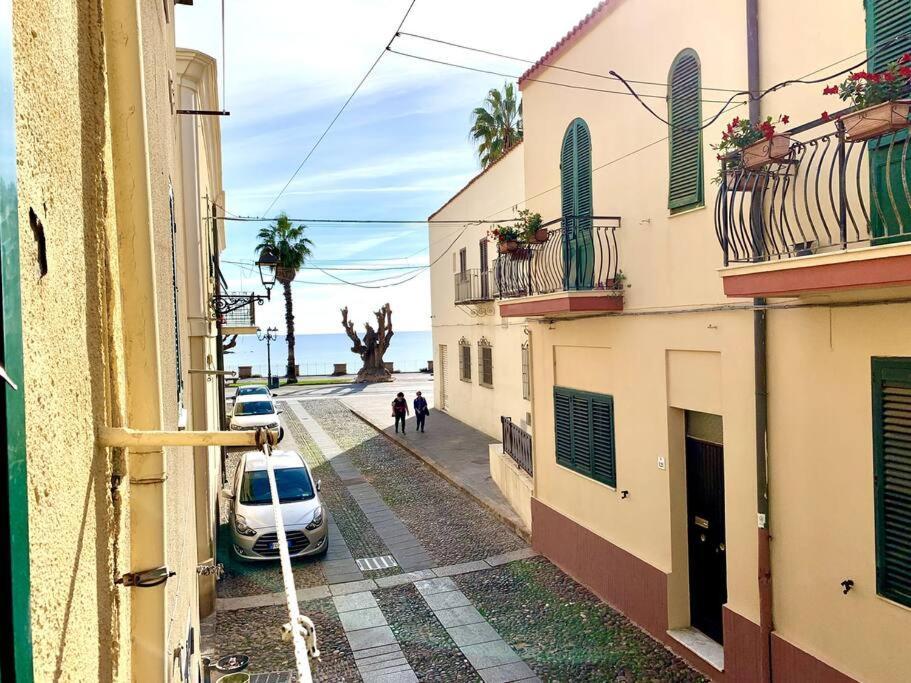 Casa Minorca Centro Storico Di Alghero Apartment Luaran gambar